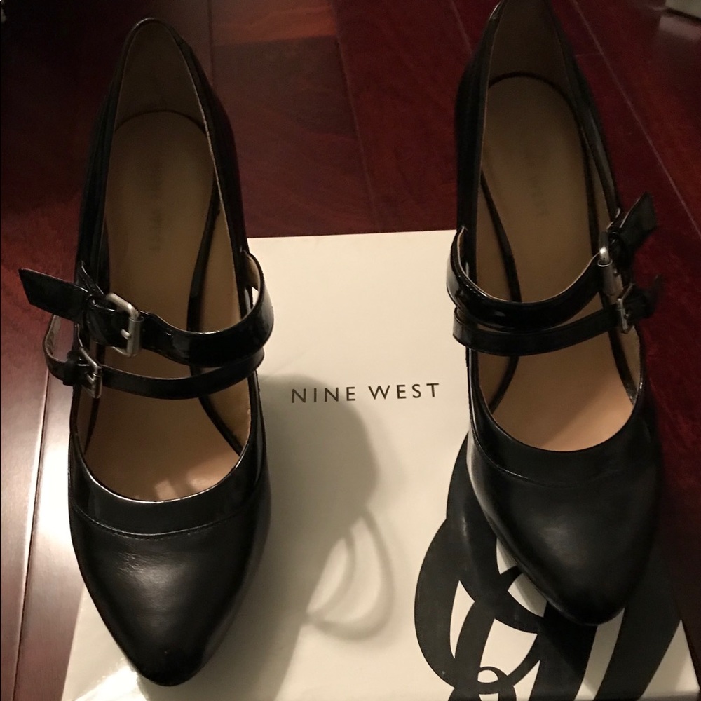 Mary Jane look  black & patent leather heel 4 in